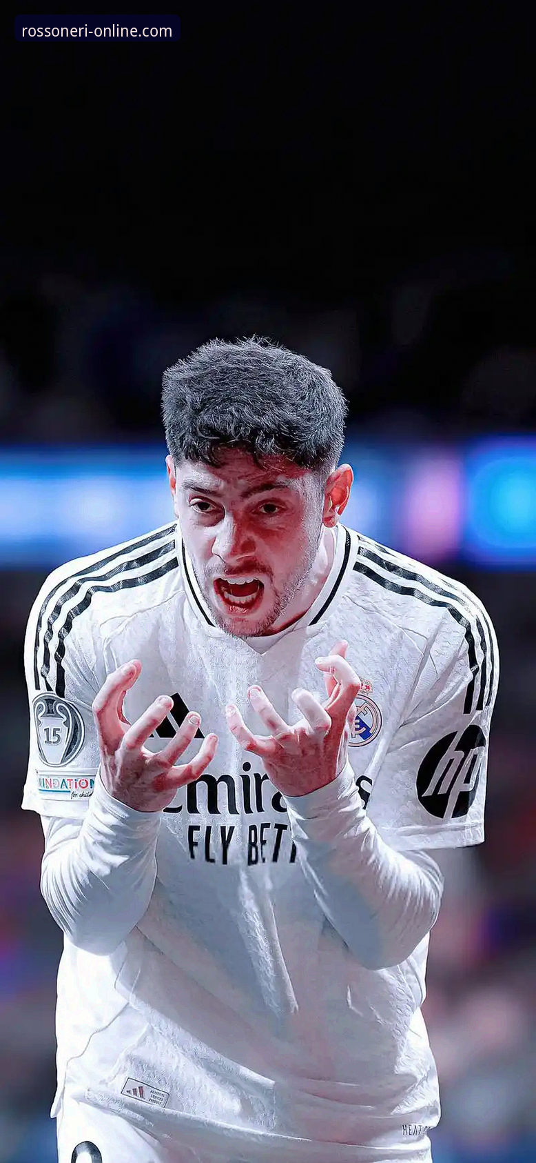 国际米兰vsAC米兰直播官方下载 “皇马三球完胜曼城”、“巴尔韦德帽子戏法闪耀”。但对于新手来说,疑问随之而来:曼城不是强队吗?怎么输得这么惨?控球率只有40%的皇马,凭什么能赢?瓜迪奥拉不是名帅吗,为什么他的战术好像失灵了?